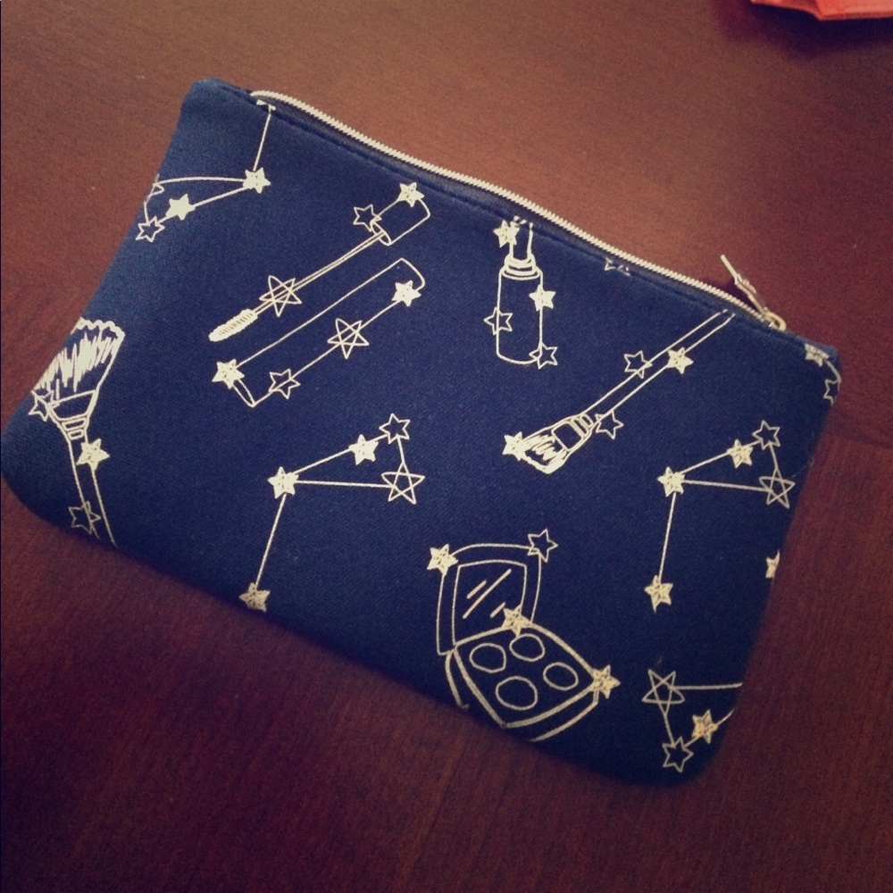 Makeup bag