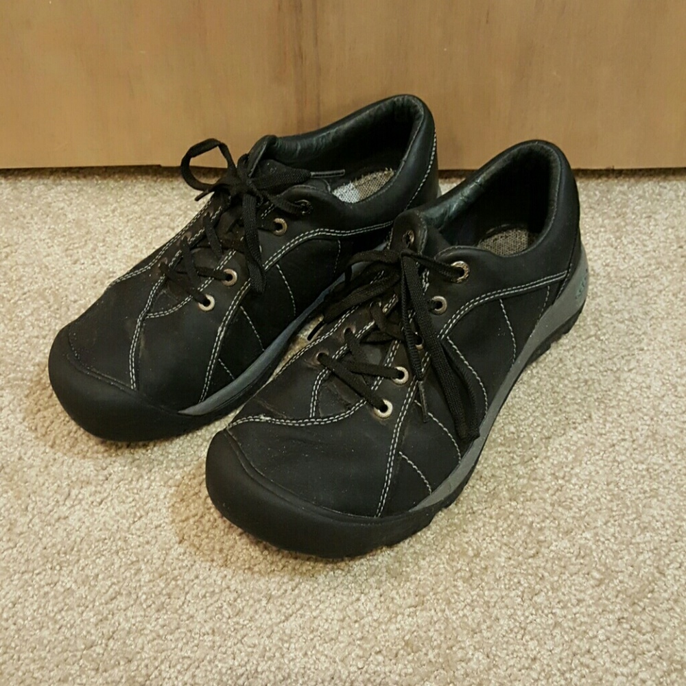 Keen Clogs