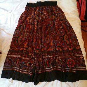 Vintage thrifted maxi skirt