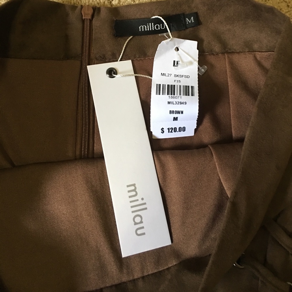 LF Suede Skirt - Picture 3 of 4