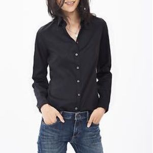 Banana Republic Non-Iron Fitted Button Up Shirt