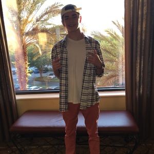 Meet your Posher, Cole