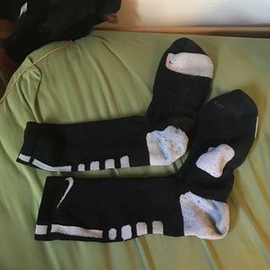 Black Nike elite socks