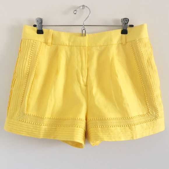 J. Crew Pants - J. Crew Linen Lace-Trim Short in Yellow Sz 6