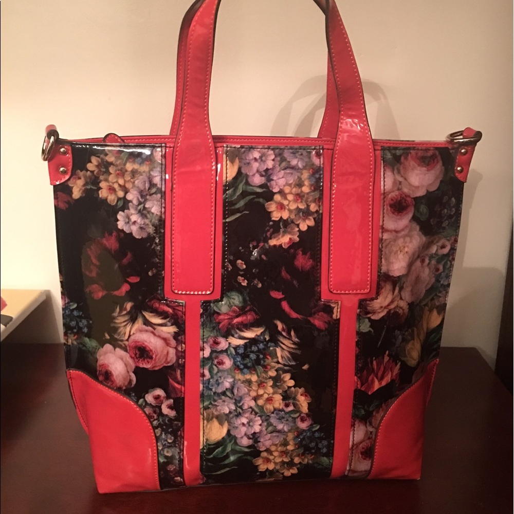 Handbag