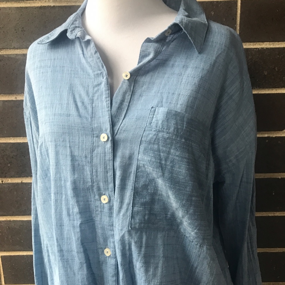 Forever 21 Linen Button Down