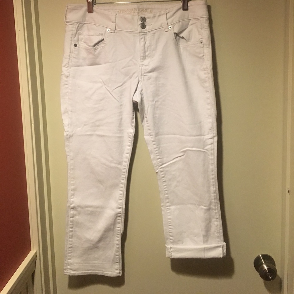 White capris - like new