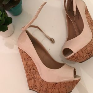 🐵Nude Wedges