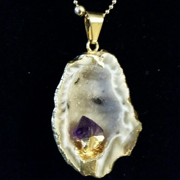 24kGold electroplate druzy geode amythyst necklace - Picture 2 of 3