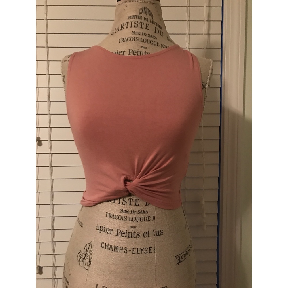 Pink Knotted crop top