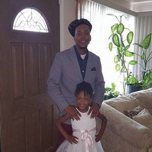 Meet your Posher, Bobbie