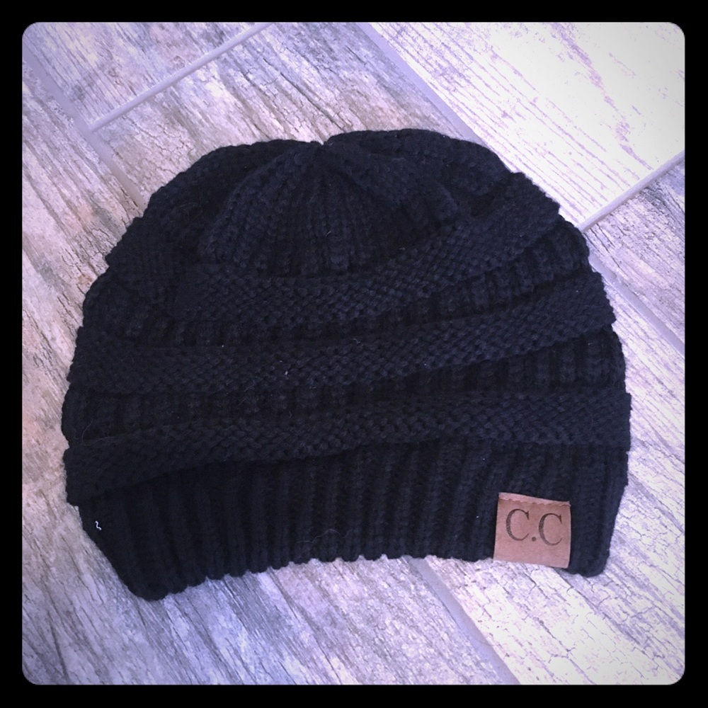 Black beanie