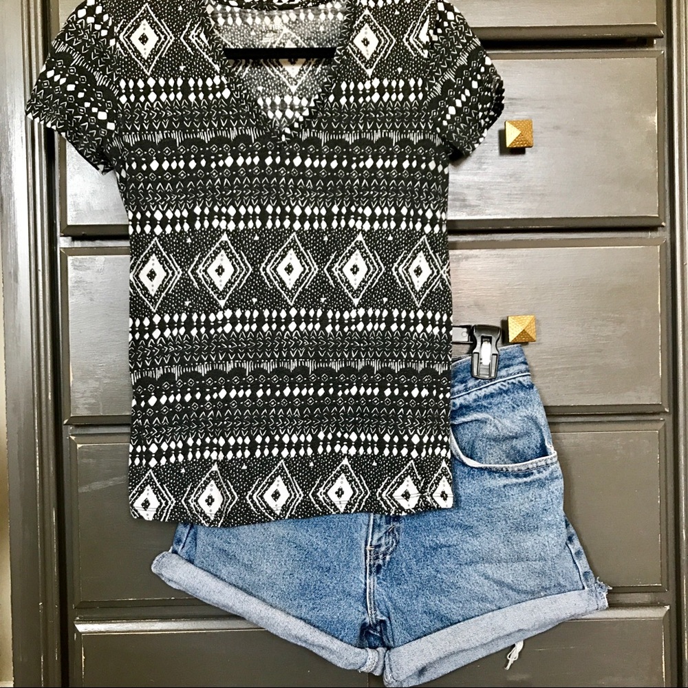 Urban Outfitters Tribal Pattern V-Neck