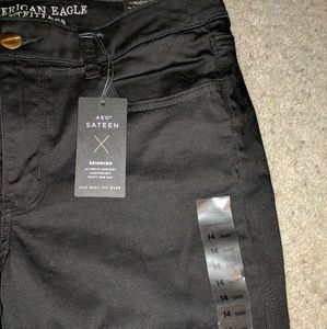 American Eagle Sateen Jegging - short length