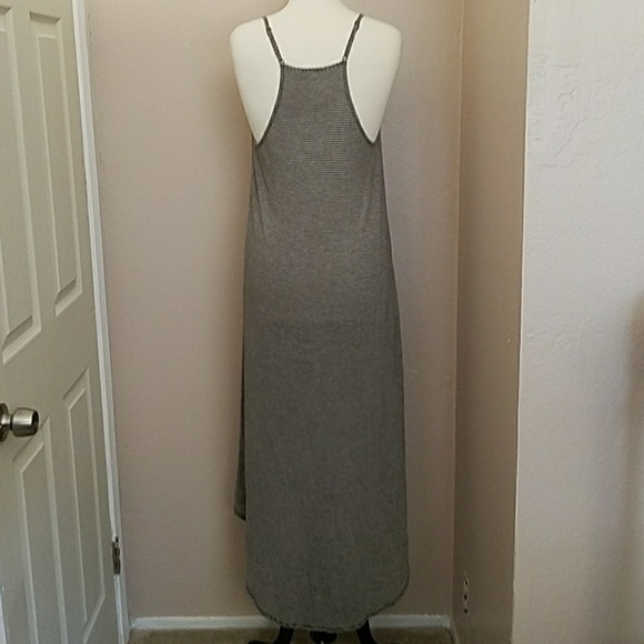 ✔SALE✔ 😙 BCBGENERATION HIGH/LOW MAXI DRESS - Picture 4 of 5