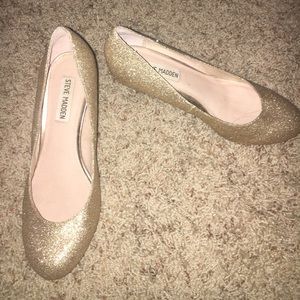 Steve Madden gold sparkle short heels