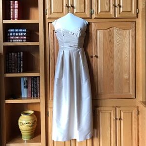 Alfred Sung Bridesmaid Dress size 4