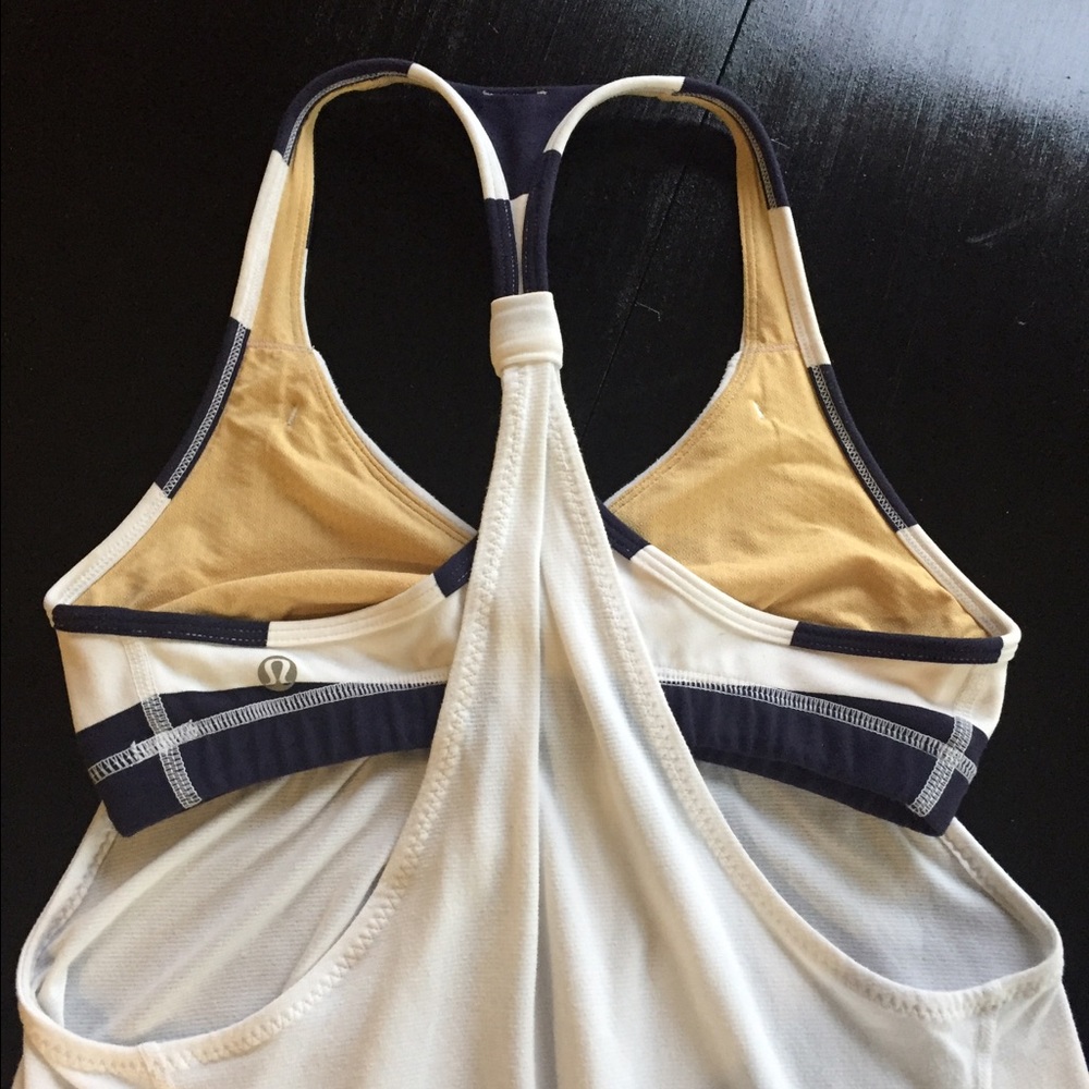 Lululemon tank top sz 4 white and navy