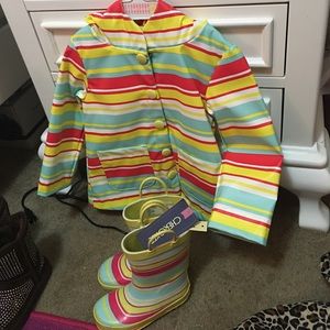 Little girl rain boats and jacket brand new