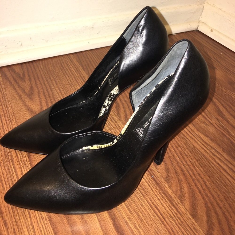 Steve Madden Pumps