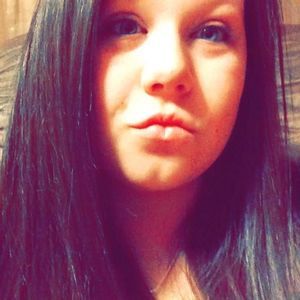 Meet your Posher, Candice