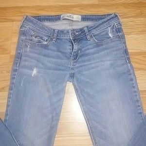 ON HOLD Hollister Jeans