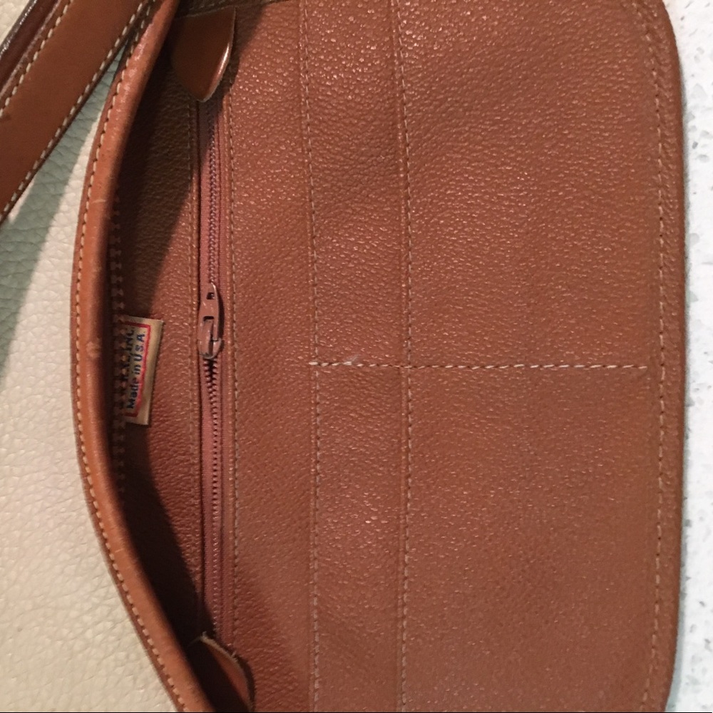 Vintage Dooney & Bourke Bag - Picture 5 of 8