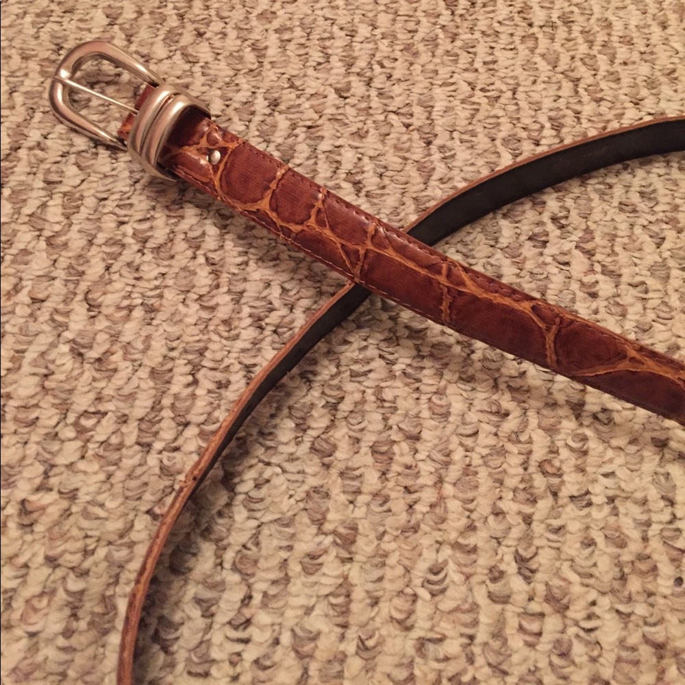 🔥SALE VINTAGE 70's faux snakeskin leather belt.