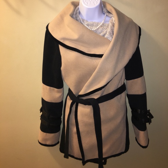 Jacket - Picture 2 of 3