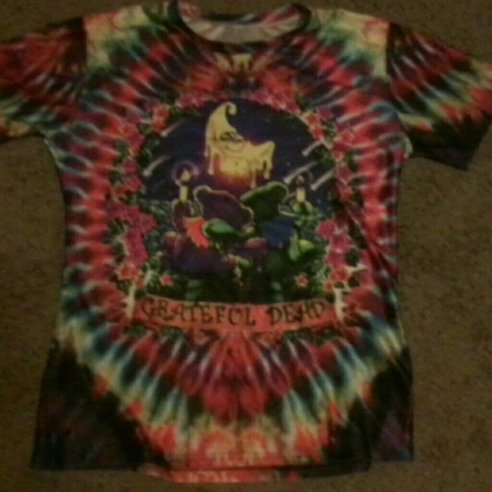 GD Shirt!2 boho skirts, BORN sandals!!& Gift!