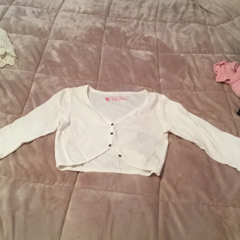 The tee shop crop top