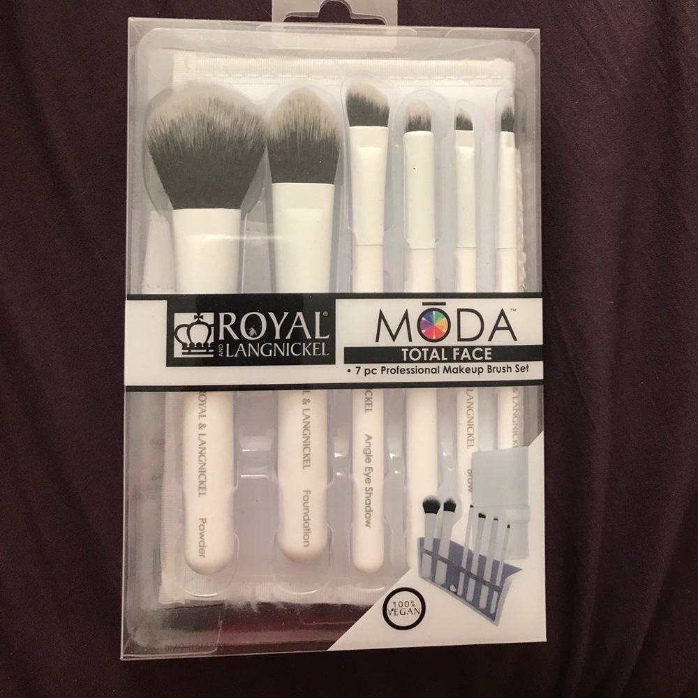 New Royal Langnickel 7pc Brush Set White