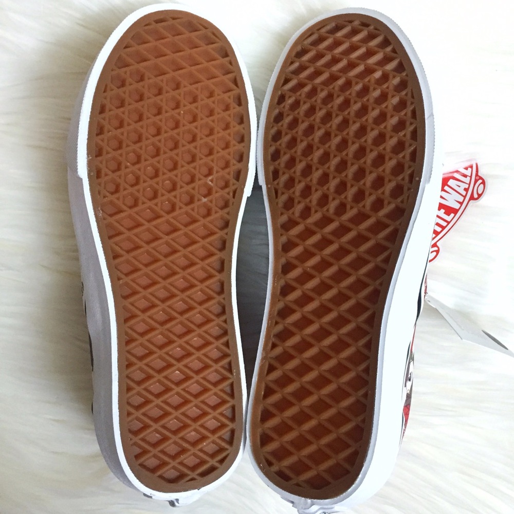 Vans Disney Beauty and The Beast Belle Slip On - Picture 8 of 8