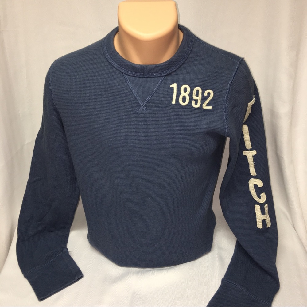 Abercrombie & Fitch long sleeve muscle tee (M)