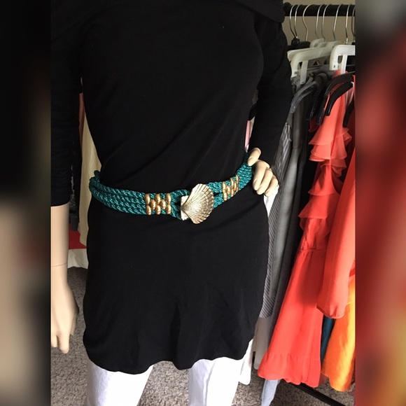 Vintage | Corded Seashell Belt - Picture 5 of 6