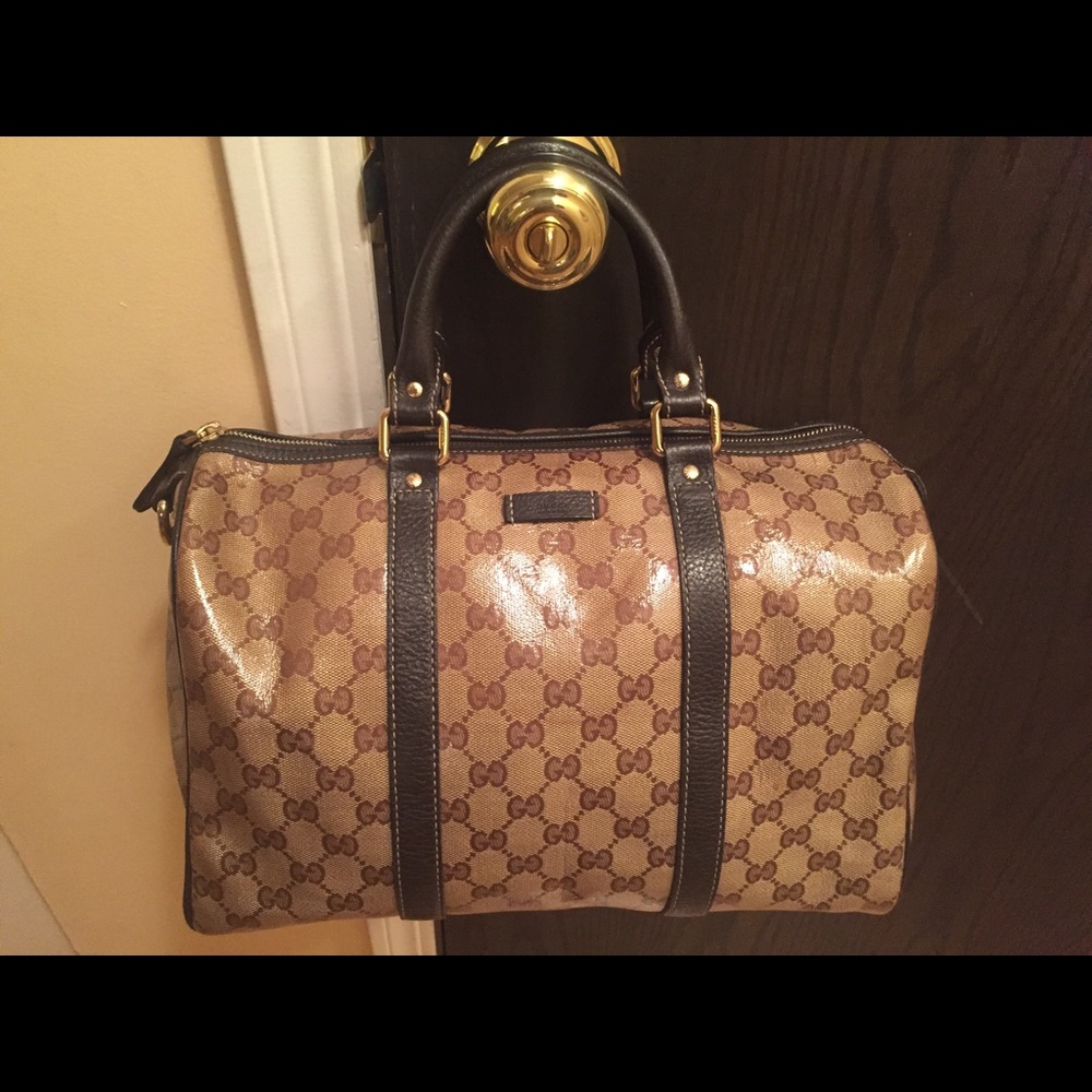 Gucci Monogram Leather Boston Bag!