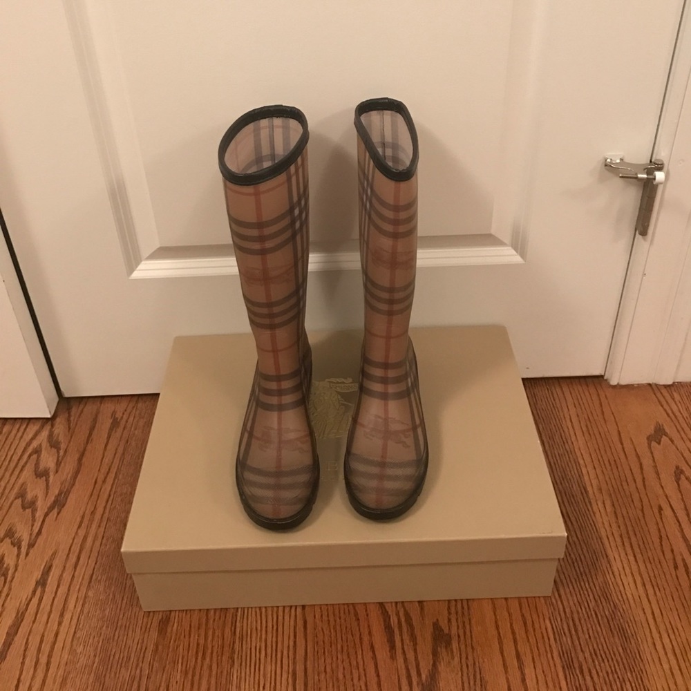 Burberry rain boots