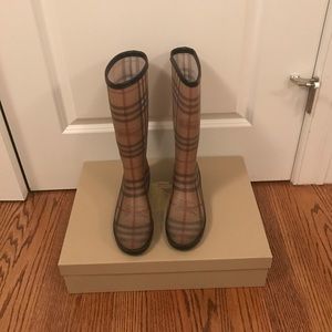 Burberry rain boots