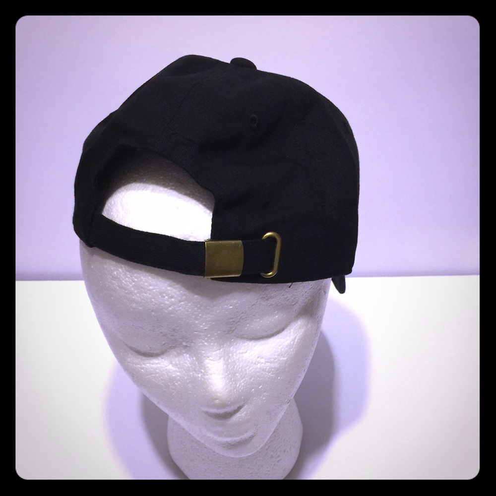 Unisex Black Dad Hat 🎩 (dat Hat)