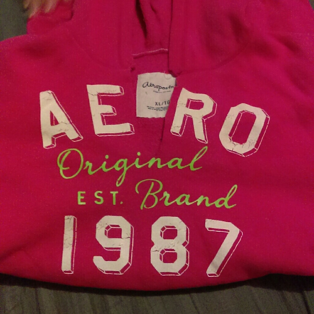 Aero sweatshirt hoodie like new great condition