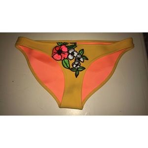 Triangl bottom