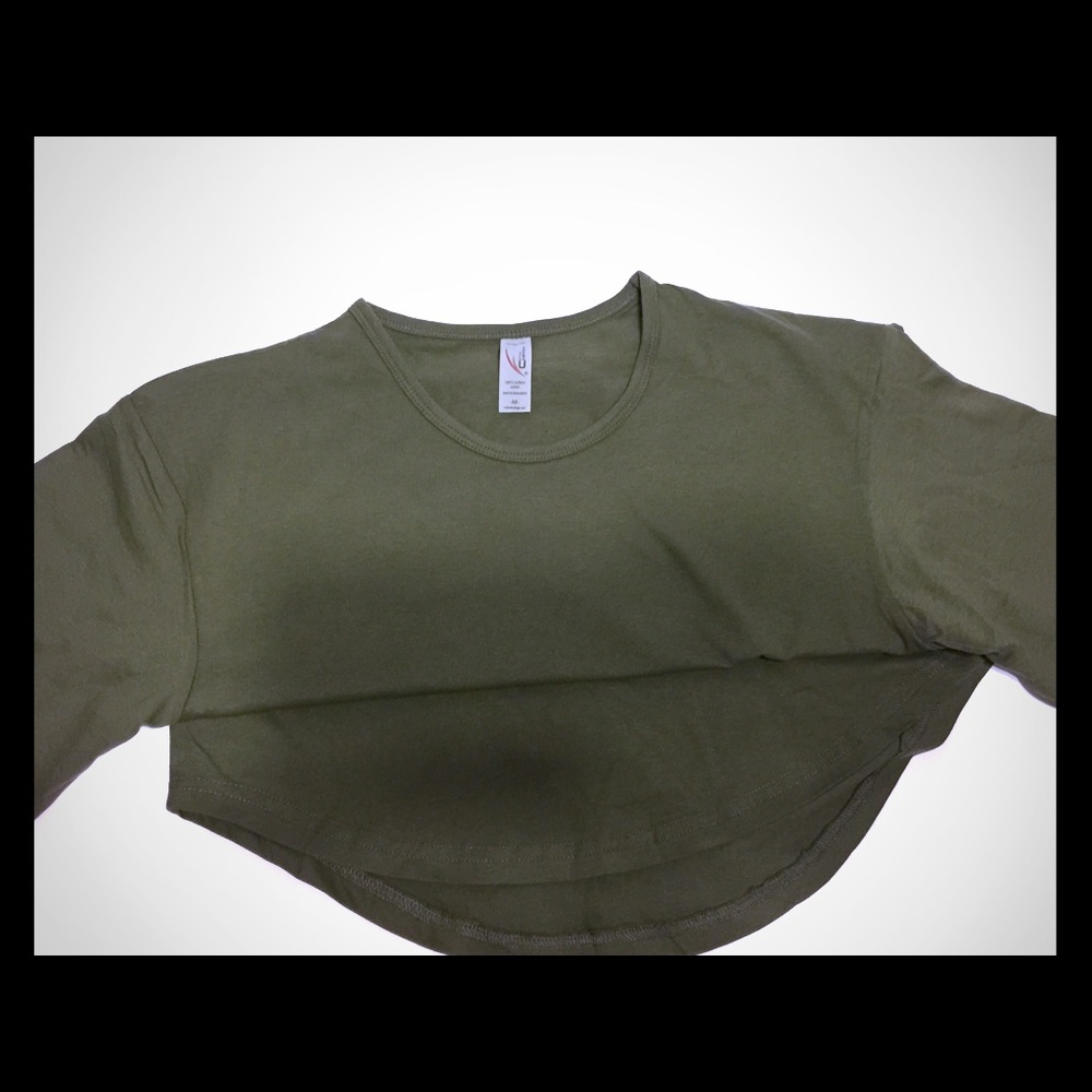 Unisex Olive Long Curve Tail T-Shirt