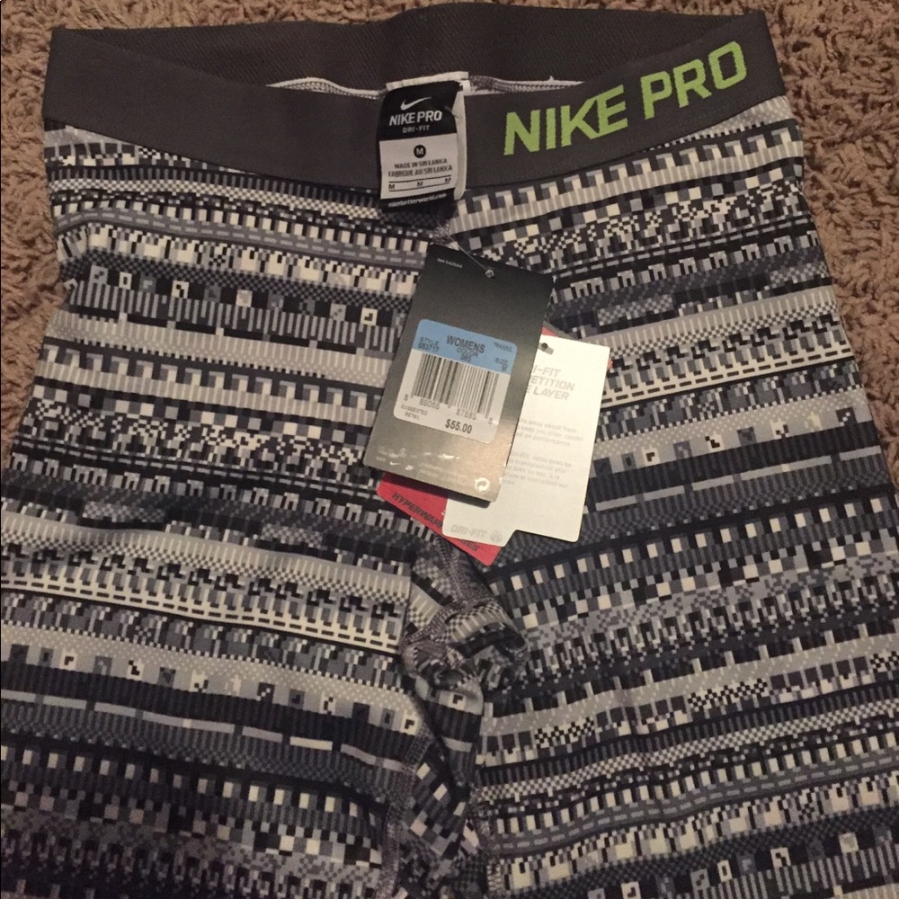 Nike pro workout pants