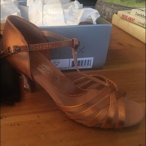 Capezio Dance Shoes 💃🏼