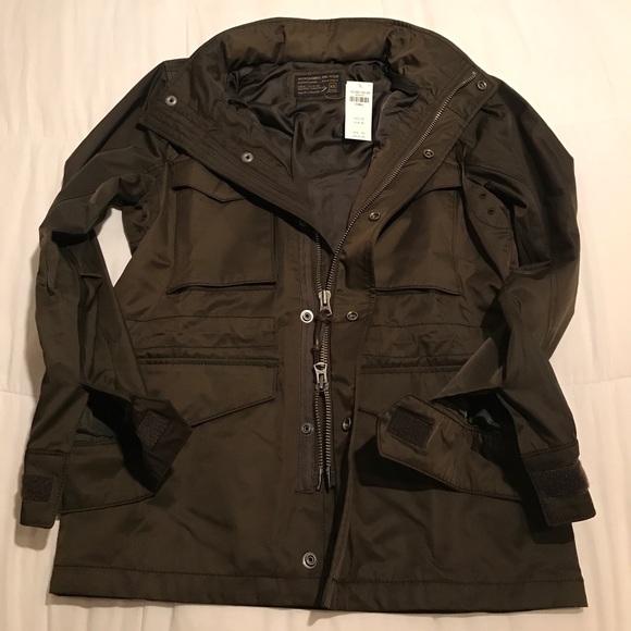 Abercrombie & Fitch Other - A&F Men's M-65 Jacket, Olive in color. NWT. Sz XS