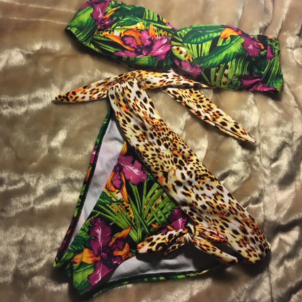 Jungle print bikini