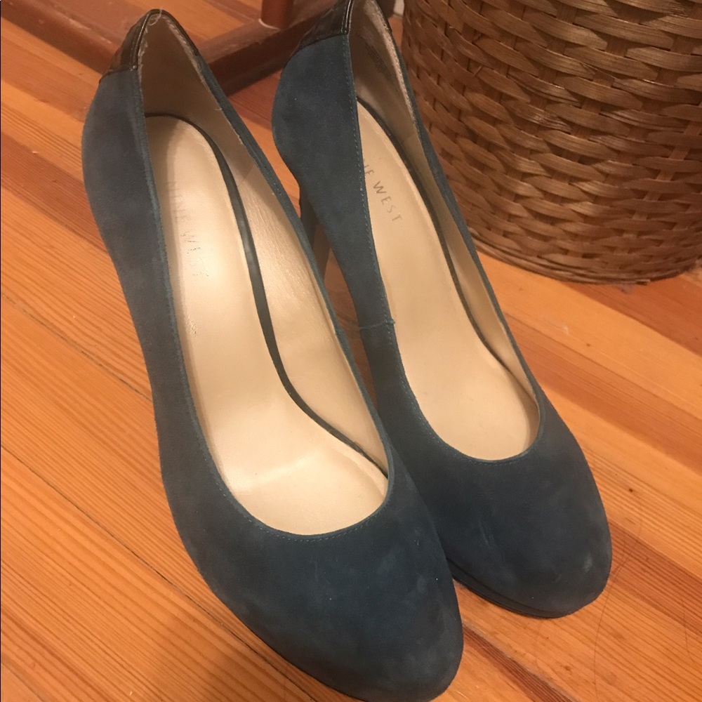 Nine West pumps