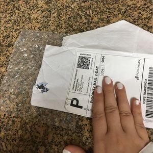 Dear sellers, please properly package items.