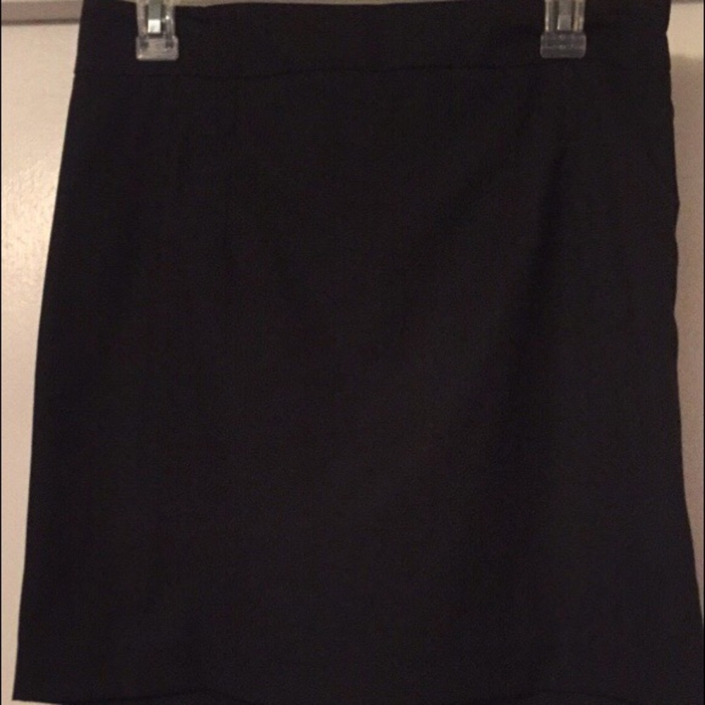 Black pencil skirt