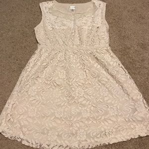 Motherhood gorgeous lace maternity blouse